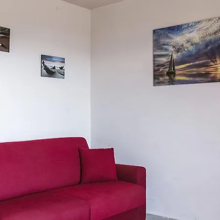 Bilocale Asfodeli 2 Apartman *